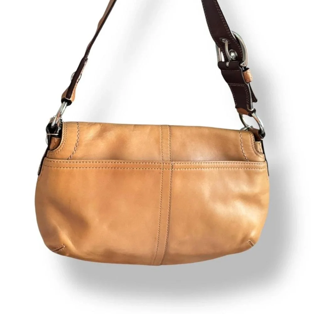 Y2k Coach Soho Tan Leather Buckle Shoulder Bag Glam 2010‎